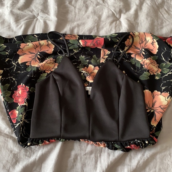 Charlotte Russe Floral Dress (M) - Picture 4 of 5